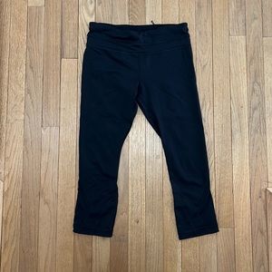 Lululemon cropped pants